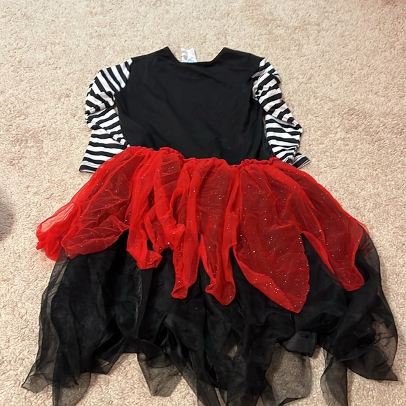Girls pirate costume dress size 7/8 Preowned - Picture 4 of 4